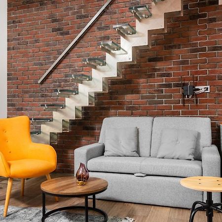 Dwupoziomowy Apartament Na Starym Podgorzu - By Upstairs Krakkó Kültér fotó