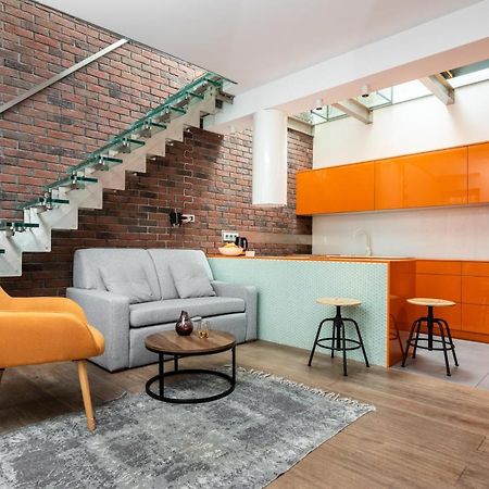 Dwupoziomowy Apartament Na Starym Podgorzu - By Upstairs Krakkó Kültér fotó