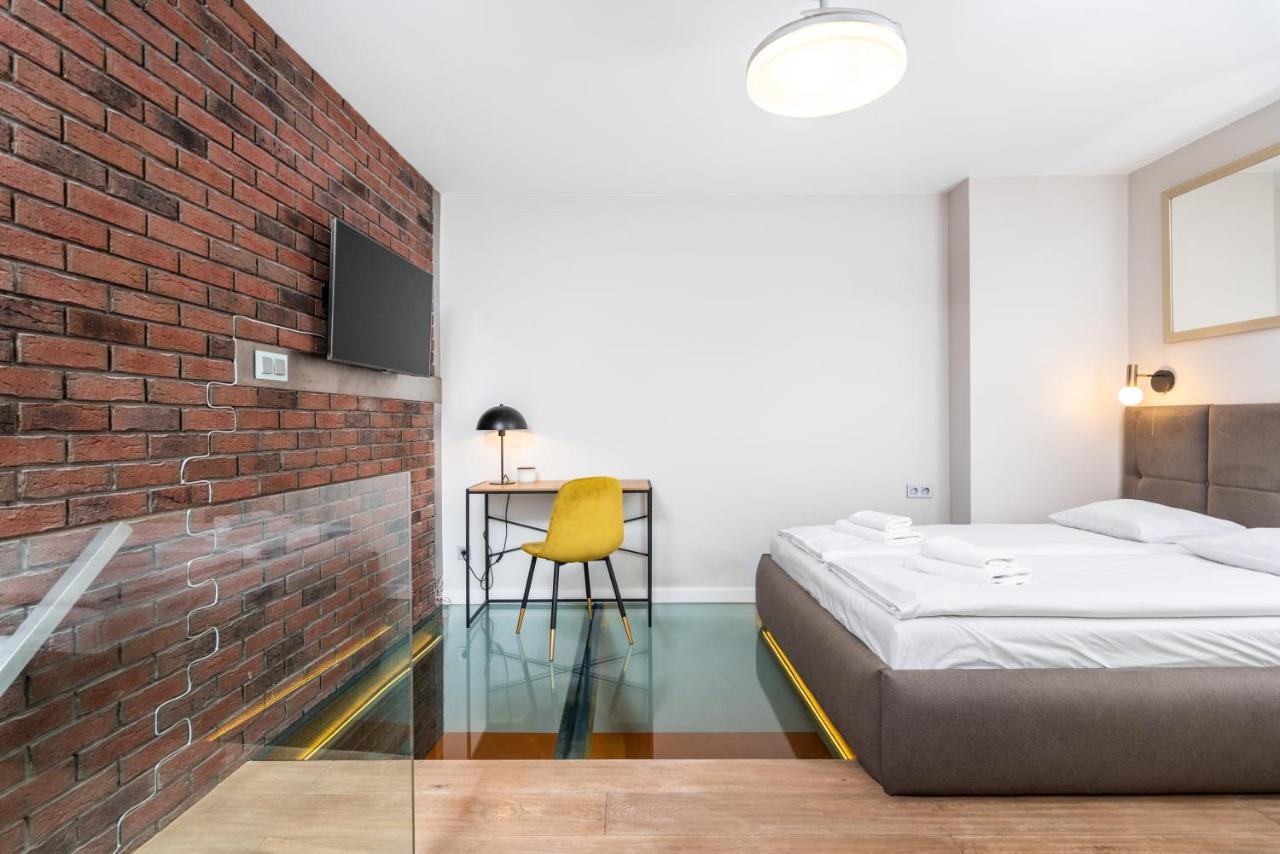 Dwupoziomowy Apartament Na Starym Podgorzu - By Upstairs Krakkó Kültér fotó
