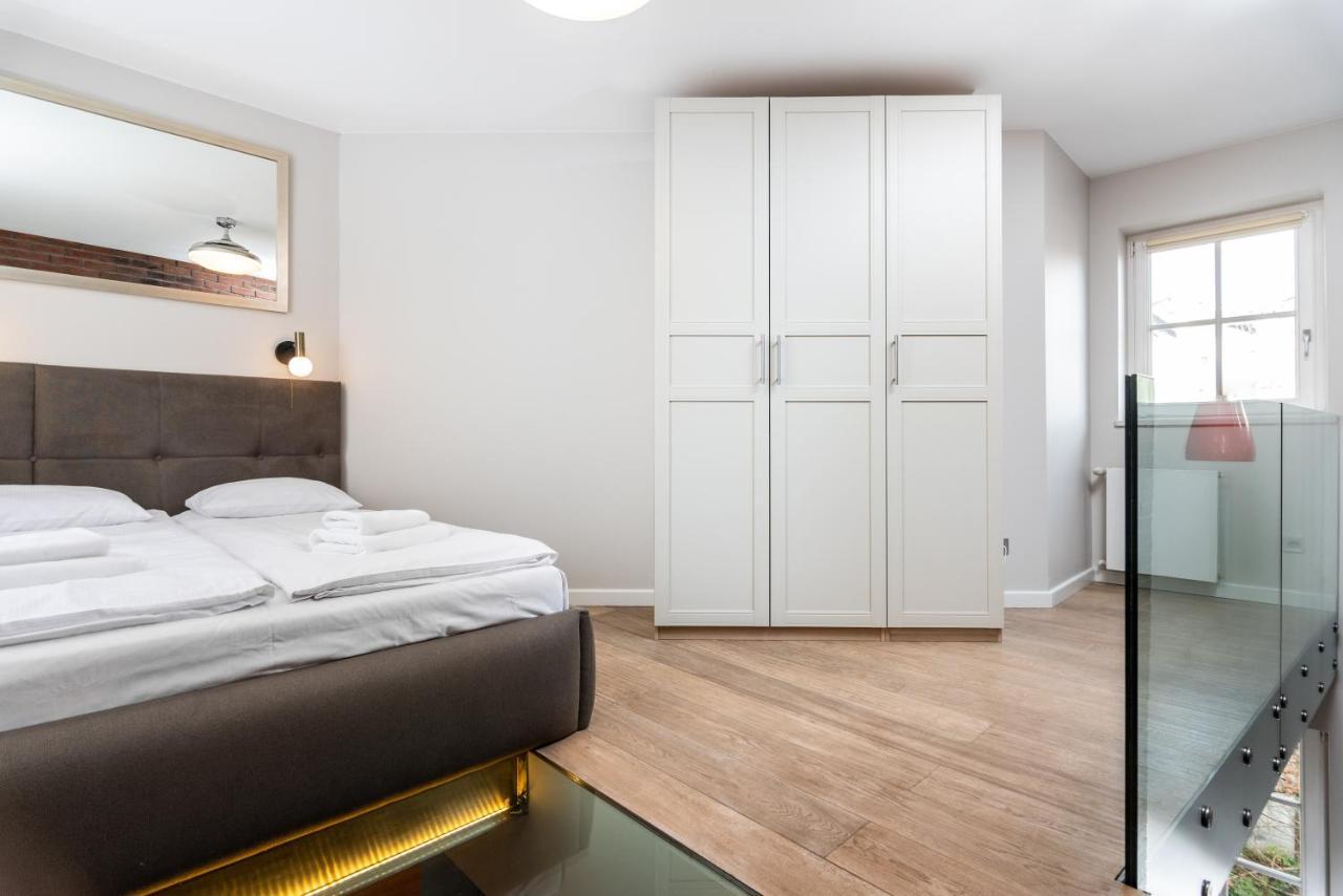 Dwupoziomowy Apartament Na Starym Podgorzu - By Upstairs Krakkó Kültér fotó